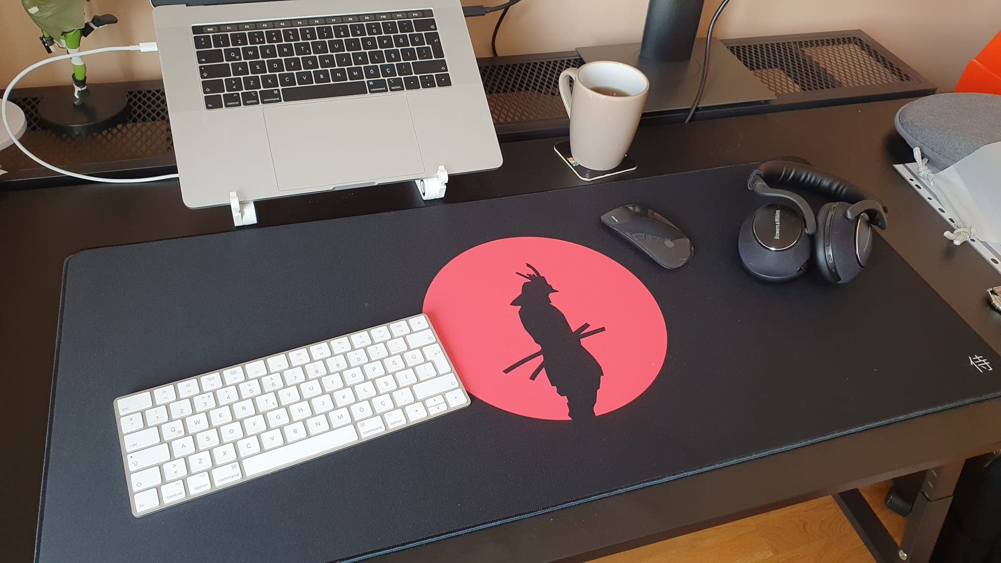 Review photo of deskmat by Alp