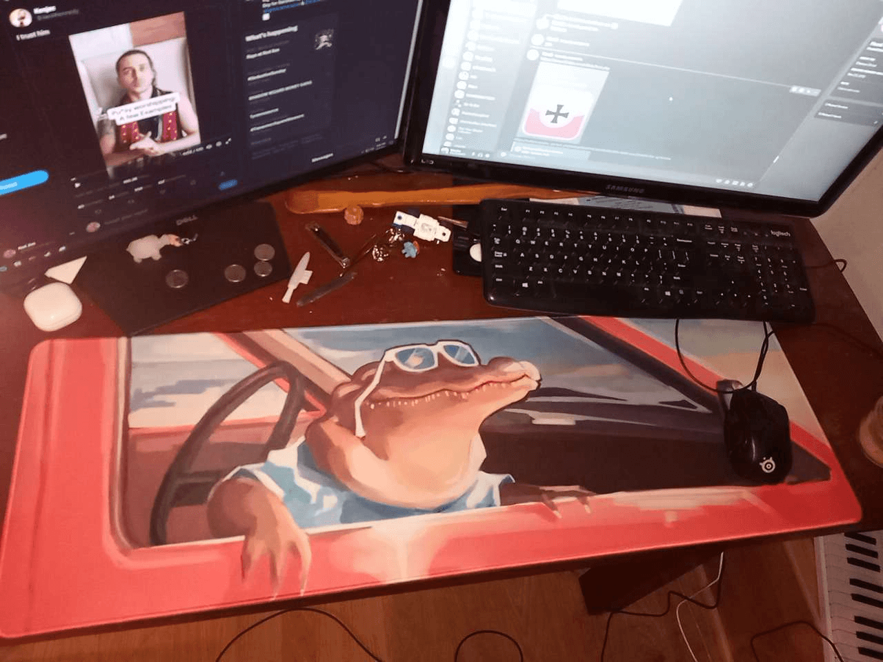 Review photo of deskmat by Petre