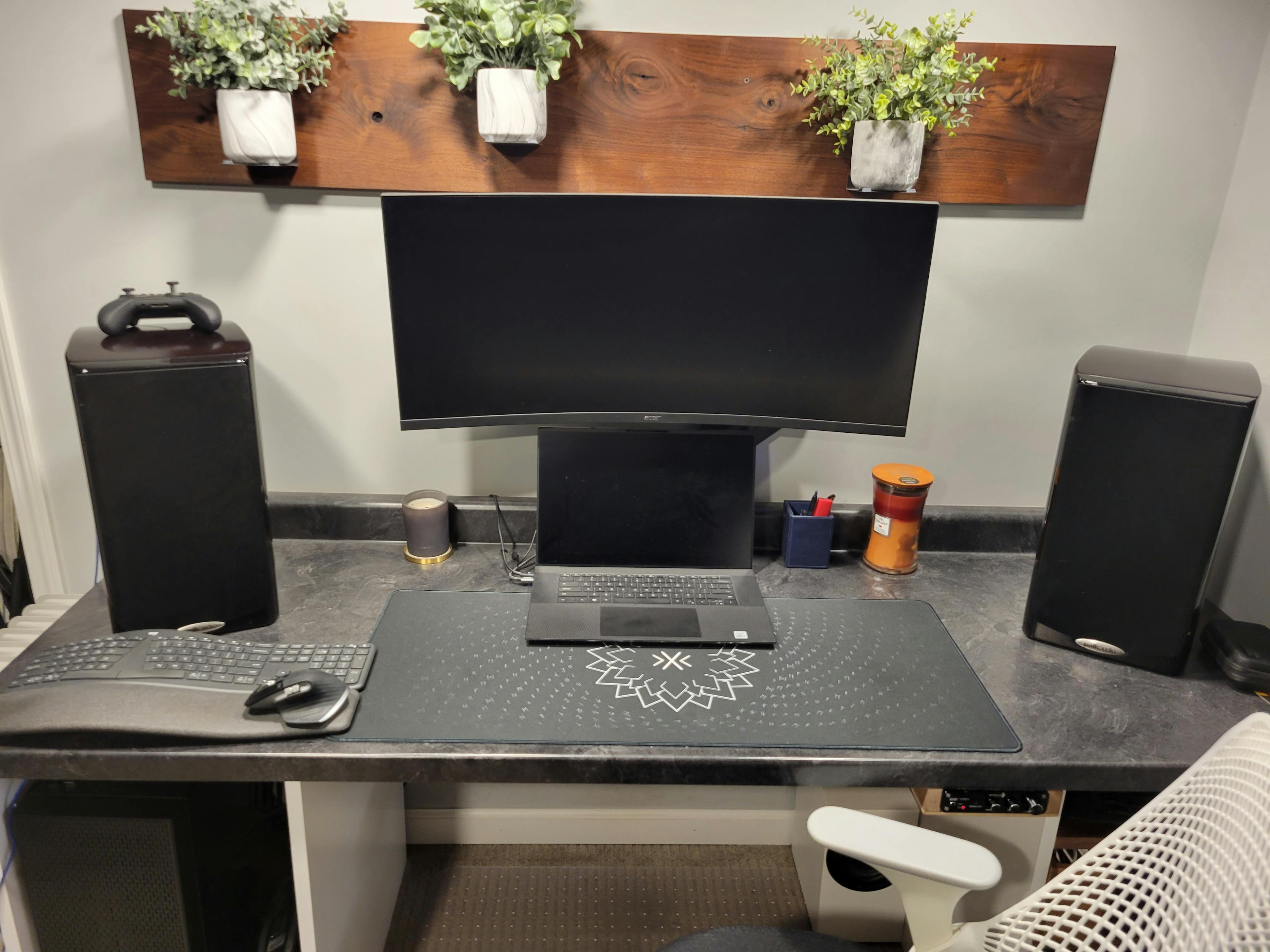 Review photo of deskmat by Josh