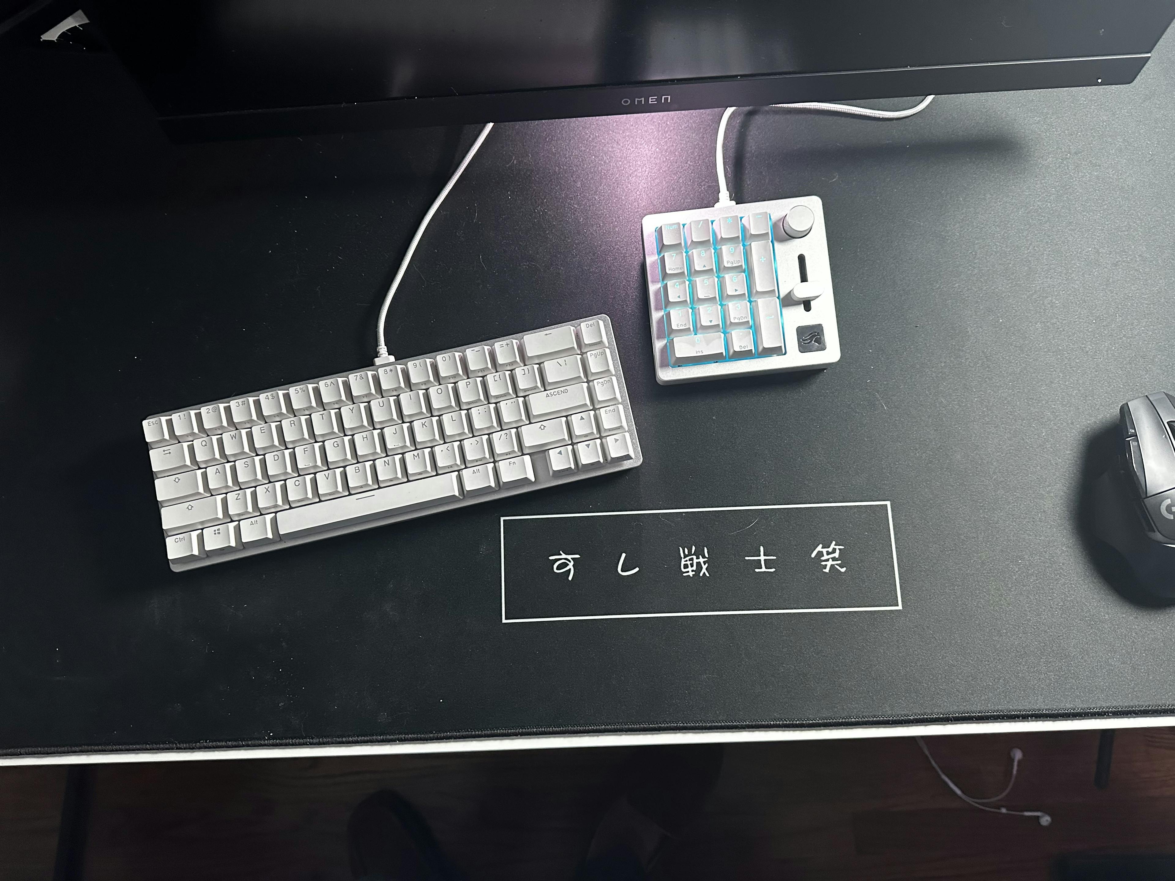 Review photo of deskmat by Chip Skynet